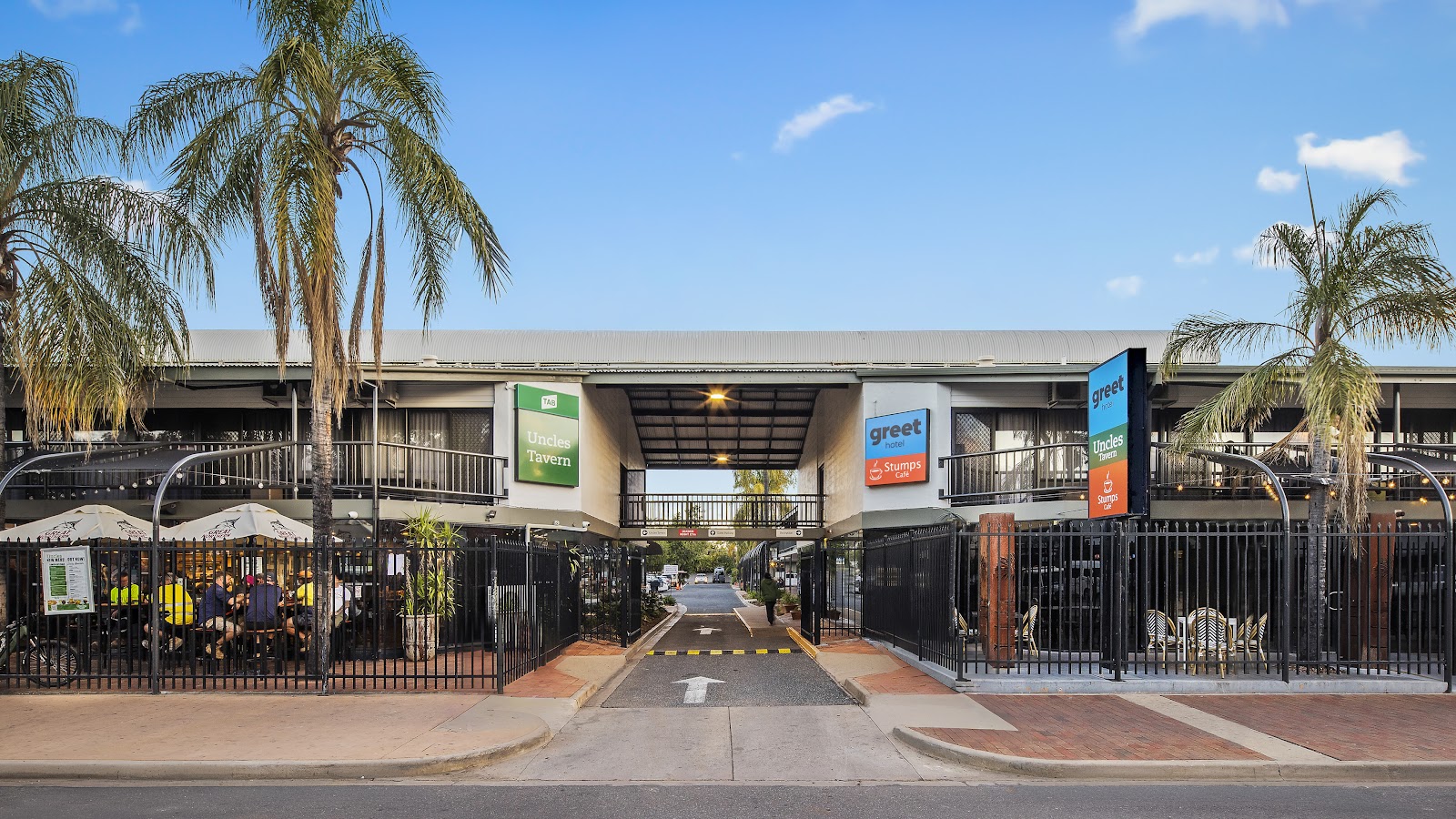 Diplomat Hotel Alice Springs Hotels in Alice Springs – GayOut Guide
