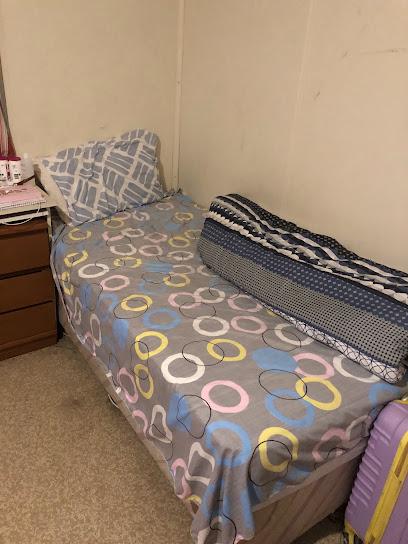Ronnies Bush House Hotels in Alice Springs – GayOut Guide