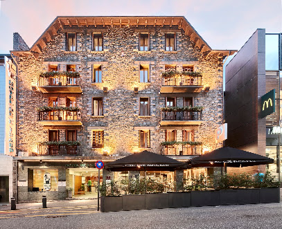 Hotel de l'Isard Hotels in Bar – GayOut Guide