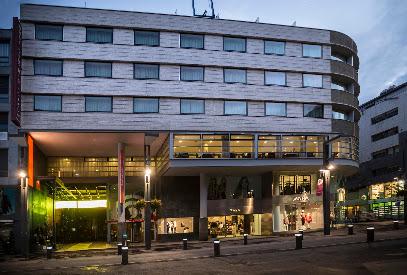 Hotel Yomo Cèntric Hotels in Bar – GayOut Guide