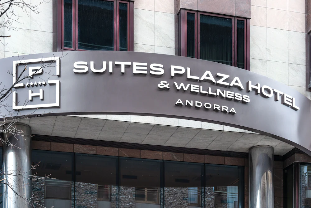 Suites Plaza Hotel & Wellness Andorra Hotels in Bar – GayOut Guide