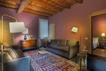 Maison Borella Hotels in Milan – GayOut Guide