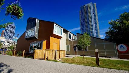 HI Calgary City Centre Hotels in Calgary – GayOut Guide