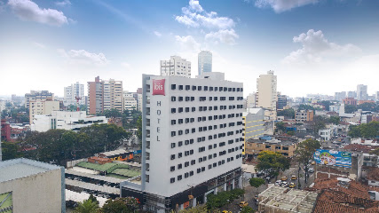 ibis Cali Granada Hotels in Cali – GayOut Guide