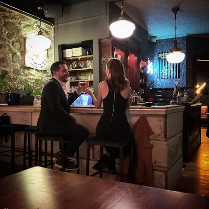 The Galt Club Bars & Clubs in Cambridge – GayOut Guide