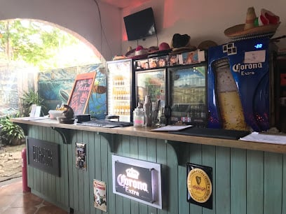 Hunter Bar Cancun Bars & Clubs in Cancún – GayOut Guide