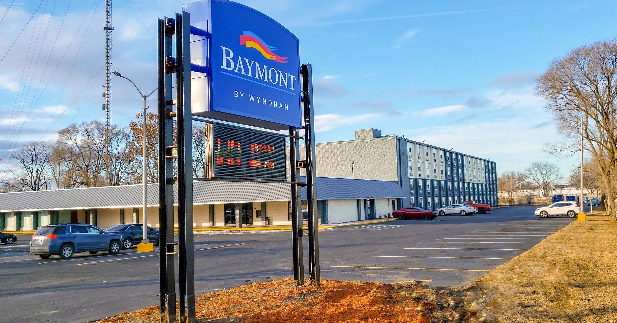 Baymont by Wyndham Ferndale/Royal Oak Hotels in Ferndale – GayOut Guide