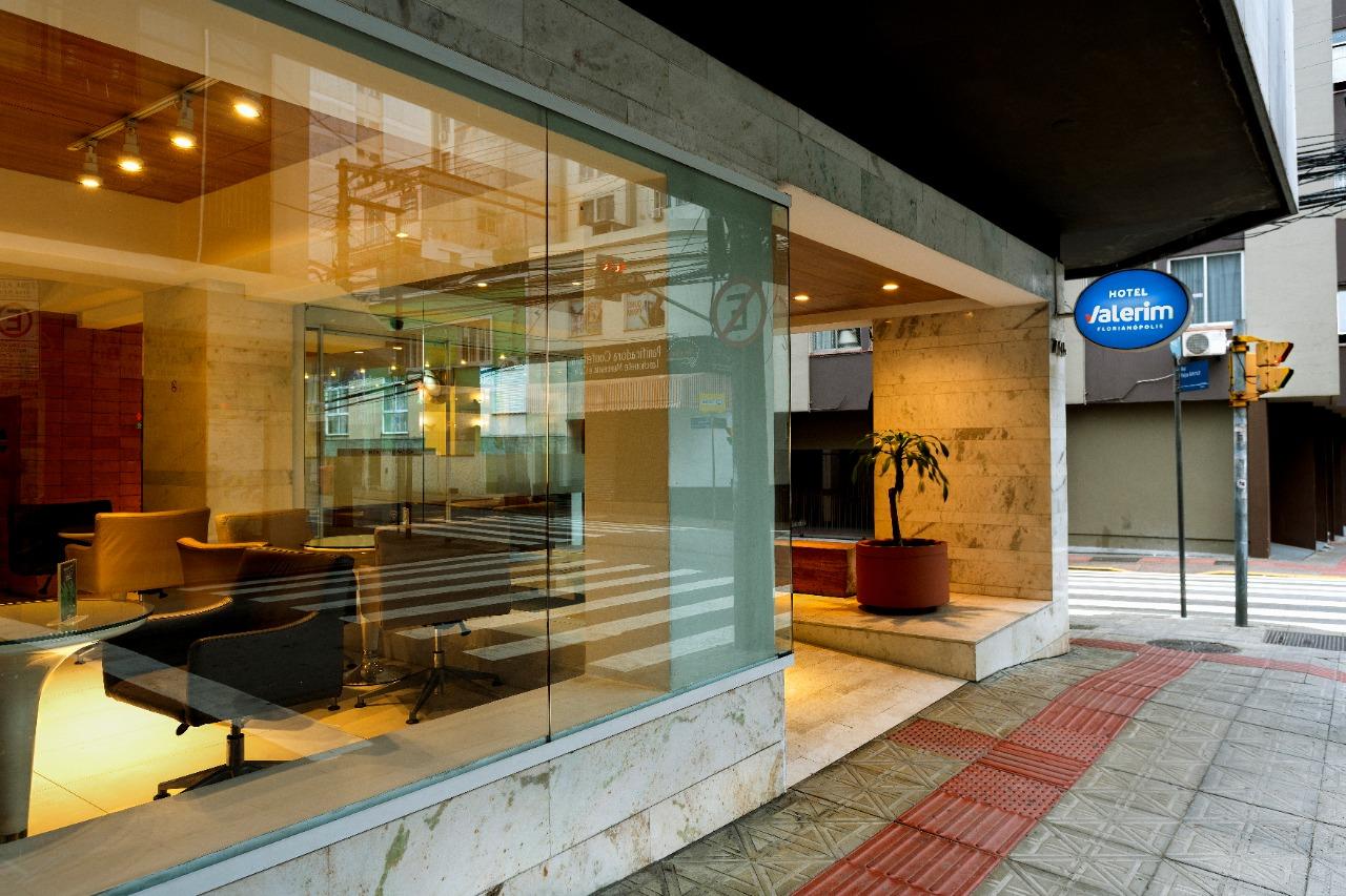 Valerim Plaza Hotel Hotels – GayOut Guide