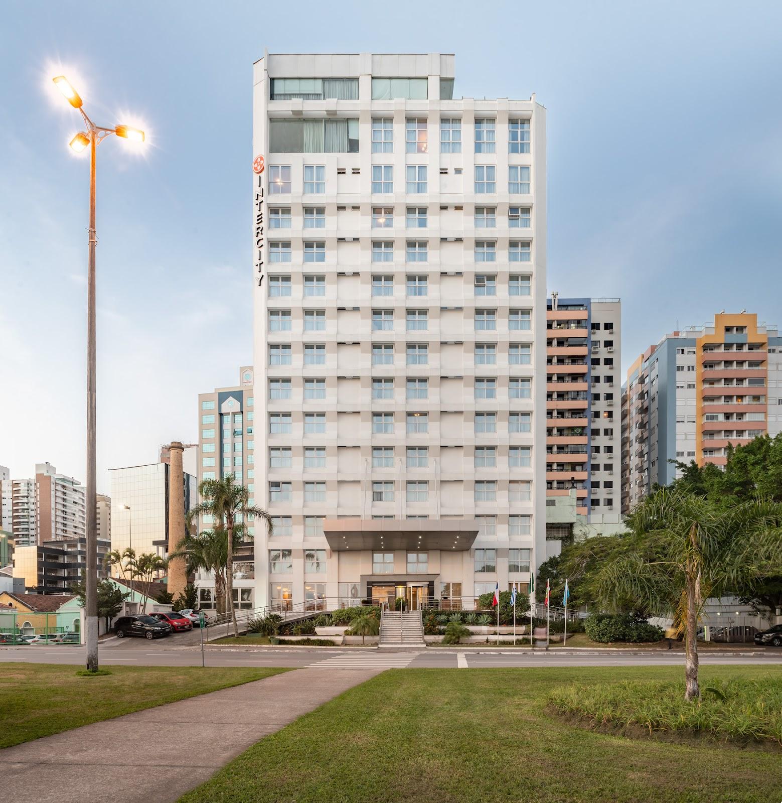 Hotel Intercity Florianópolis Hotels – GayOut Guide