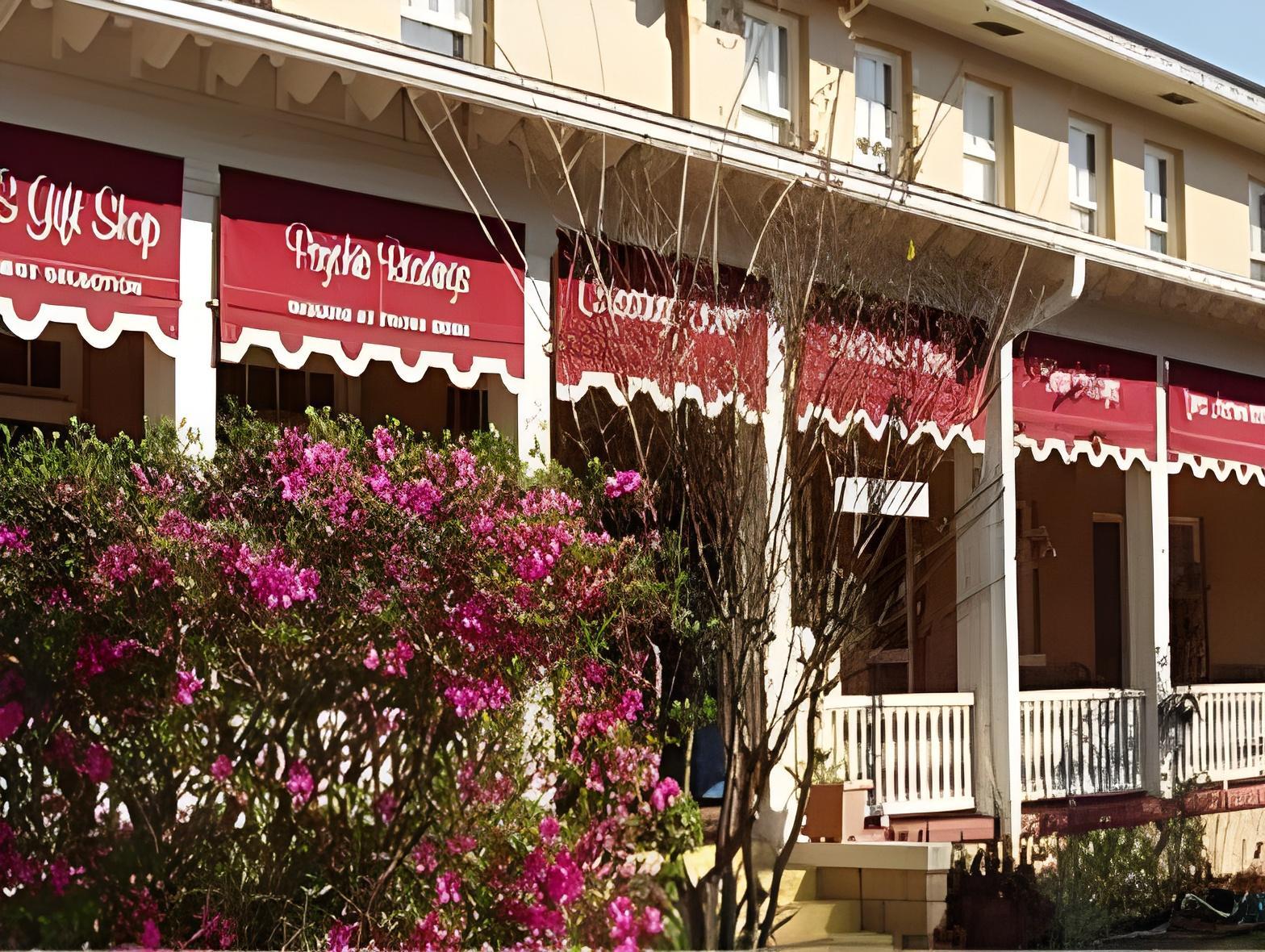 Hotel Cassadaga Hotels in Orlando – GayOut Guide