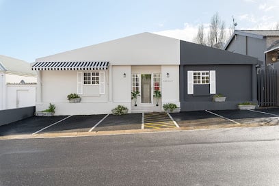 Neighbourgood De Wet, Franschhoek Hotels in Franschhoek – GayOut Guide