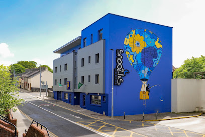 Snoozles Galway City Centre Hotels in Galway – GayOut Guide