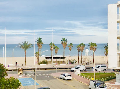 Hugo Beach Hotel Hotels in Gandia – GayOut Guide
