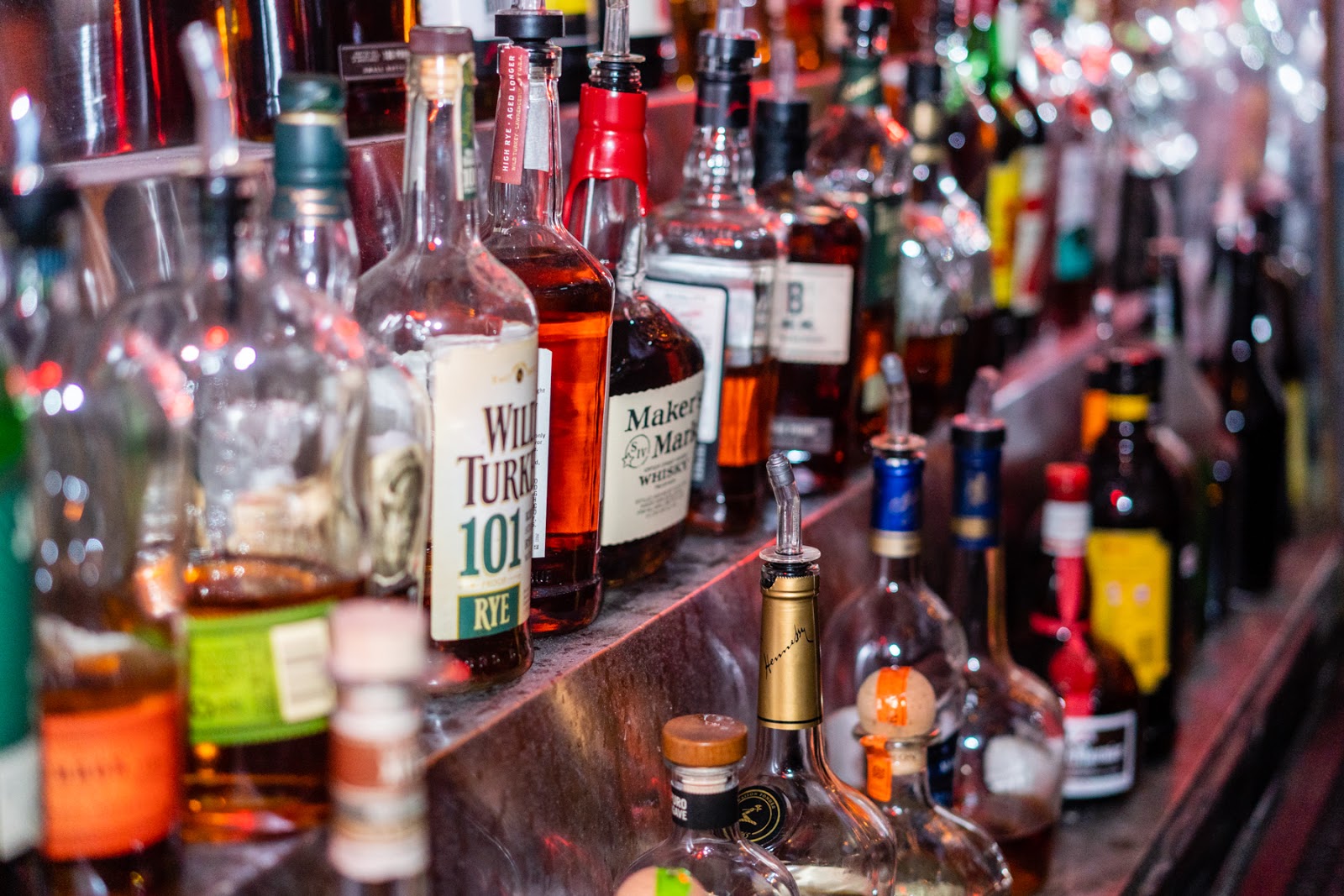 White Horse Inn Hotels – GayOut Guide