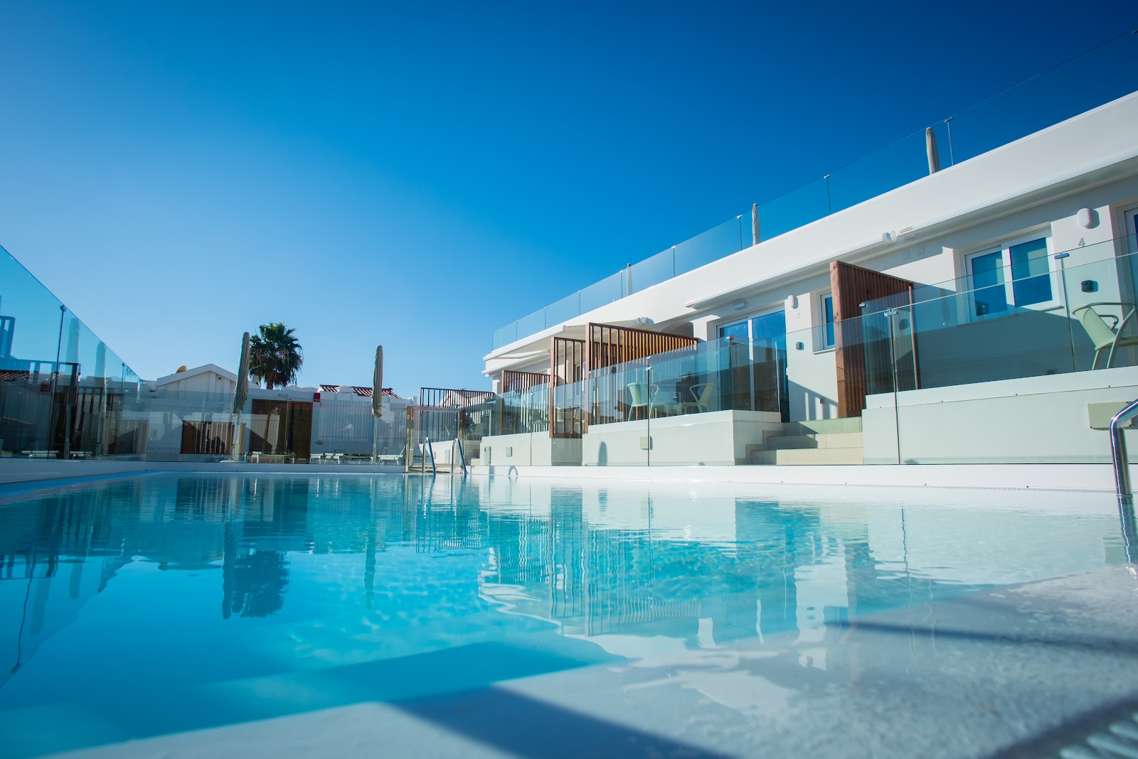 Mar Bianco Luxury Apartments - Gay Men Only Hotels – GayOut Guide