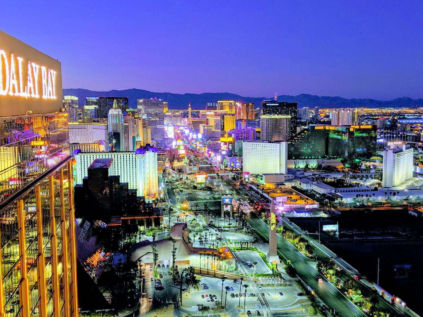 Mandalay Bay Hotel and Casino Hotels in Las Vegas – GayOut Guide