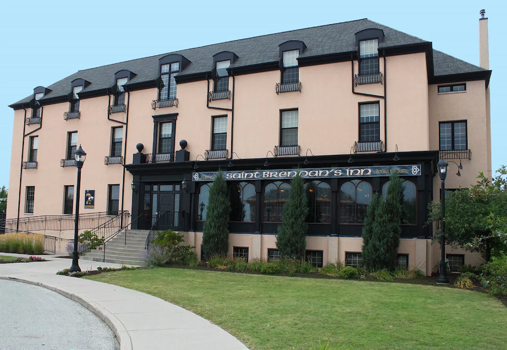 St. Brendan's Inn Hotels in St Kilda – GayOut Guide