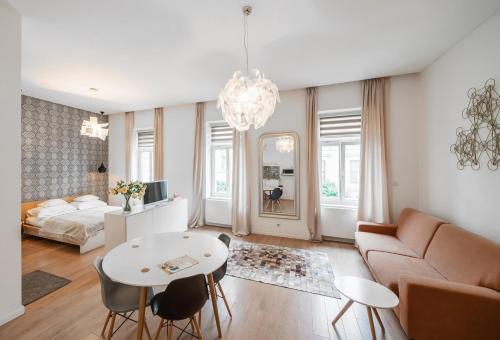 Baross Boutique Apartment Hotels in Győr – GayOut Guide