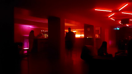 Andthenyou Bars & Clubs in Hamilton – GayOut Guide