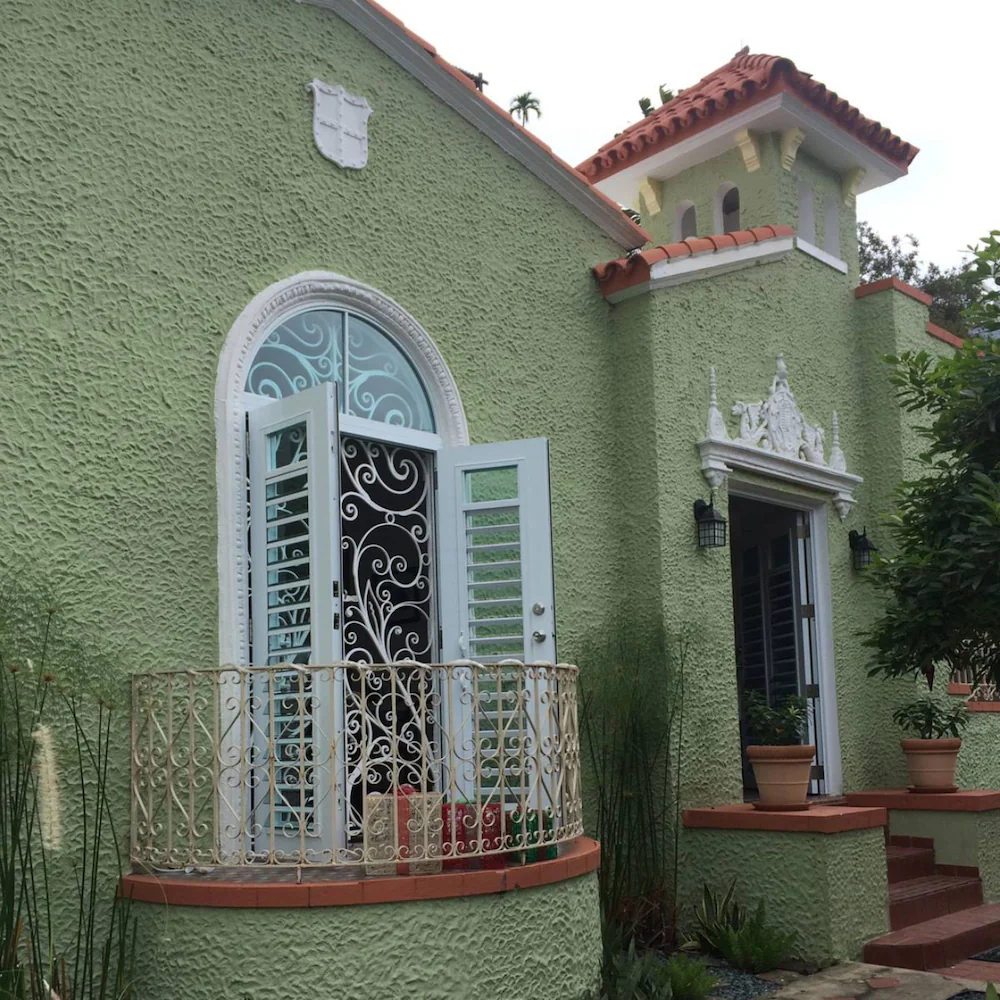 Isabel's B & B Hotels in Krugersdorp – GayOut Guide