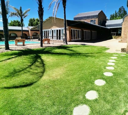 Hôtel Die Herberg Hotels in Krugersdorp – GayOut Guide