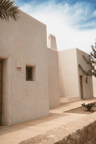 Equilicuá Hotel Riad Hotels in La Mesa Roldán – GayOut Guide