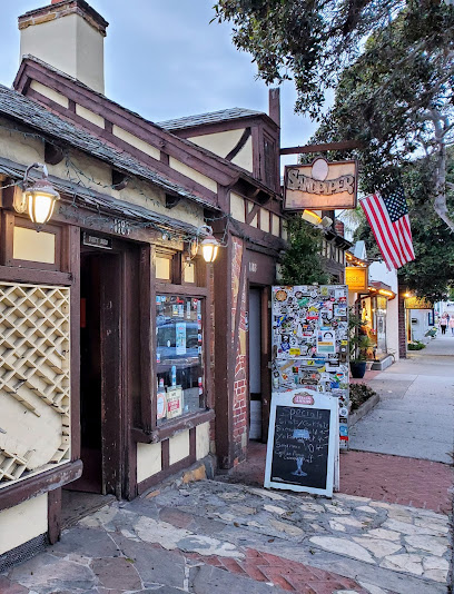 The Sandpiper Lounge Bars & Clubs in Laguna Beach – GayOut Guide