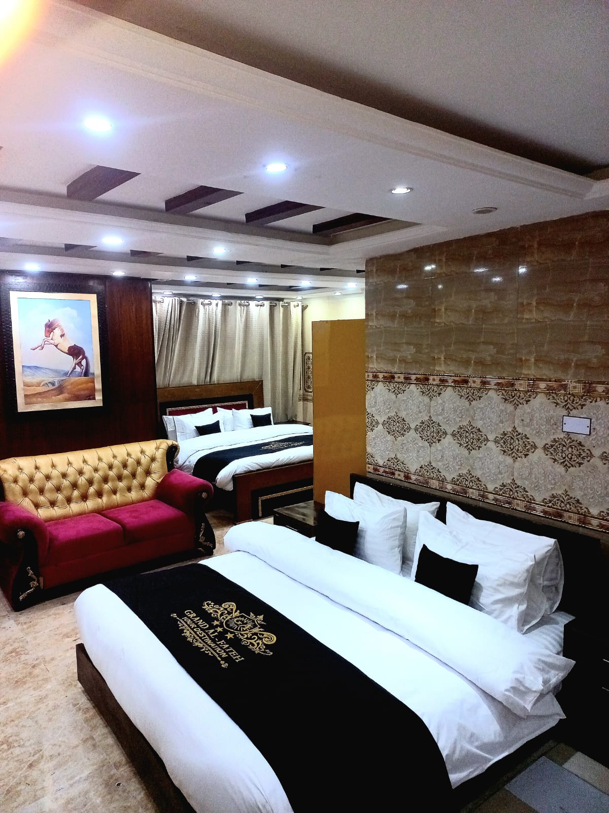Grand Al-Fateh Hotel Hotels – GayOut Guide