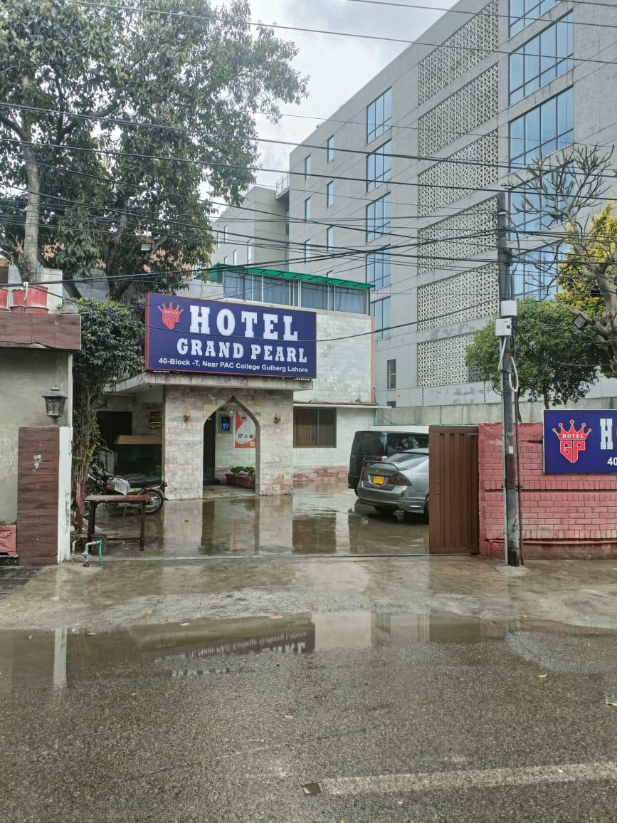 Grand Pearl Hotel GULBERG Hotels – GayOut Guide