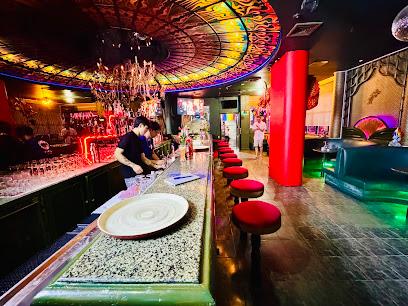 Rainbow Dragon Silom Bars & Clubs in Laksi – GayOut Guide
