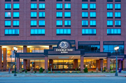 DoubleTree by Hilton Lansing Hotels in Lansing – GayOut Guide