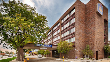 Causeway Bay Lansing Hotel & Convention Center Hotels in Lansing – GayOut Guide