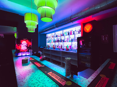 Reina De La Noche Music Bar Las Palmas Bars & Clubs in Las Palmas – GayOut Guide