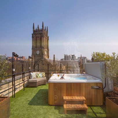 The Bells Leeds Hotels in Leeds – GayOut Guide
