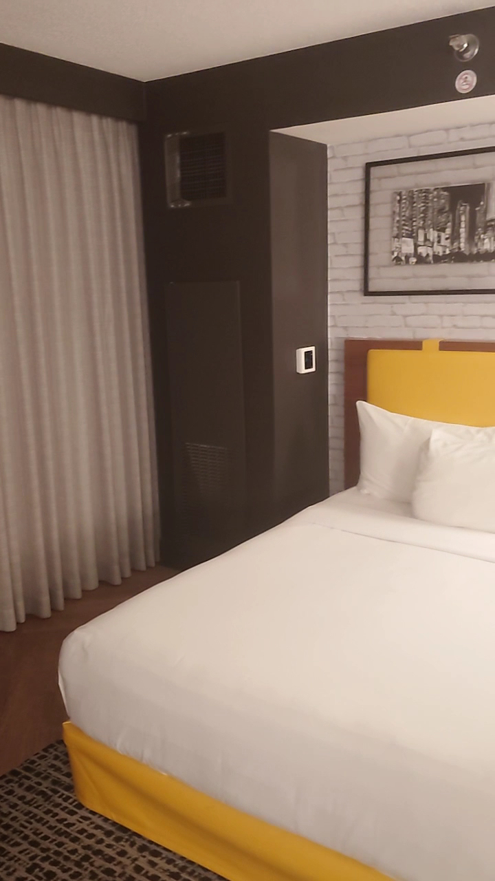 New York New York Hotel & Casino Hotels in Las Vegas – GayOut Guide