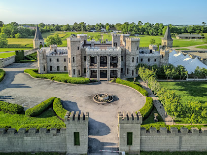 The Kentucky Castle Hotels in Lexington – GayOut Guide
