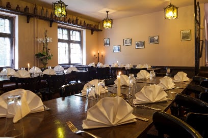 Zur letzten Instanz Restaurants in Berlin – GayOut Guide