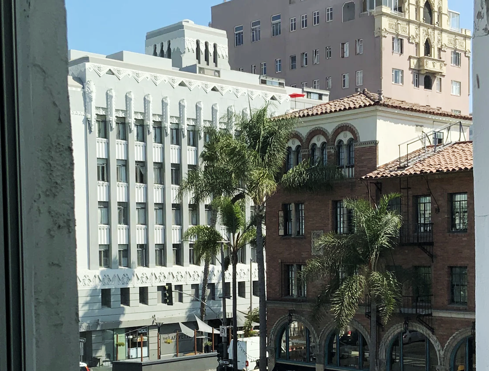 Hotel Royal Hotels – GayOut Guide