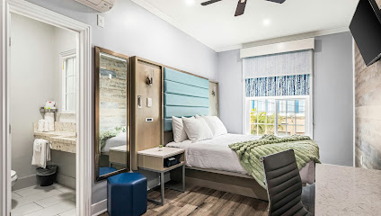 Lumea by the Sea Long Beach Convention Center Hotels in Long Beach – GayOut Guide