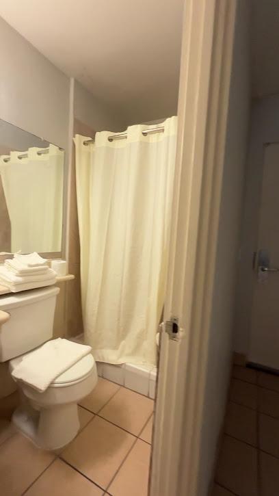 The Royal Pagoda Motel - Los Angeles Hotels in Los Angeles – GayOut Guide