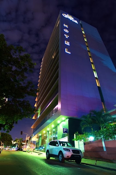 Skyna Hotel Luanda Hotels in Luanda – GayOut Guide
