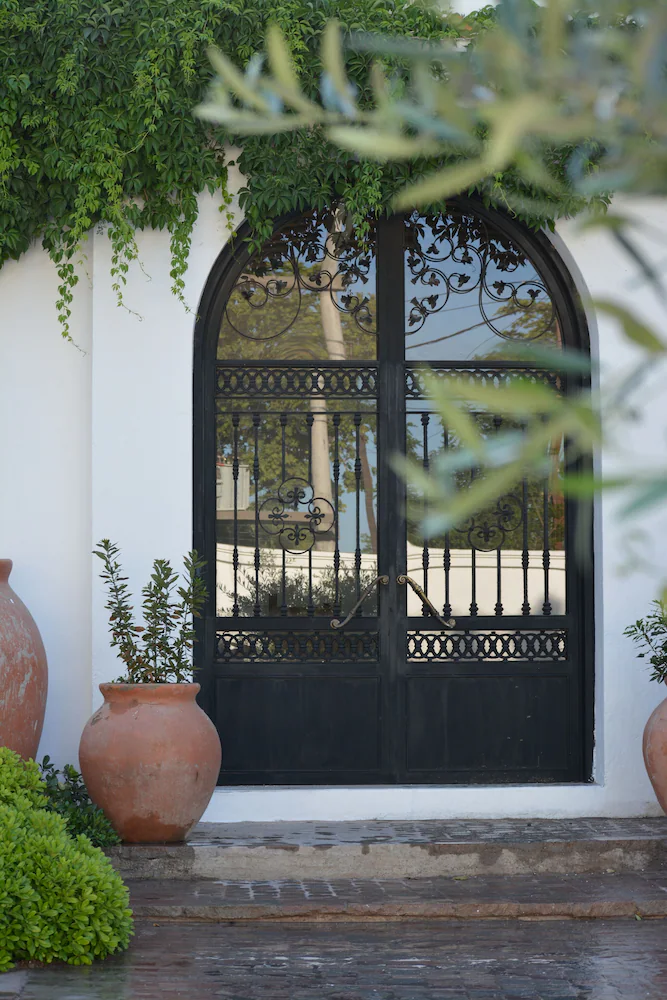 Viamonte Winery Lodge Hotels in Luján de Cuyo – GayOut Guide