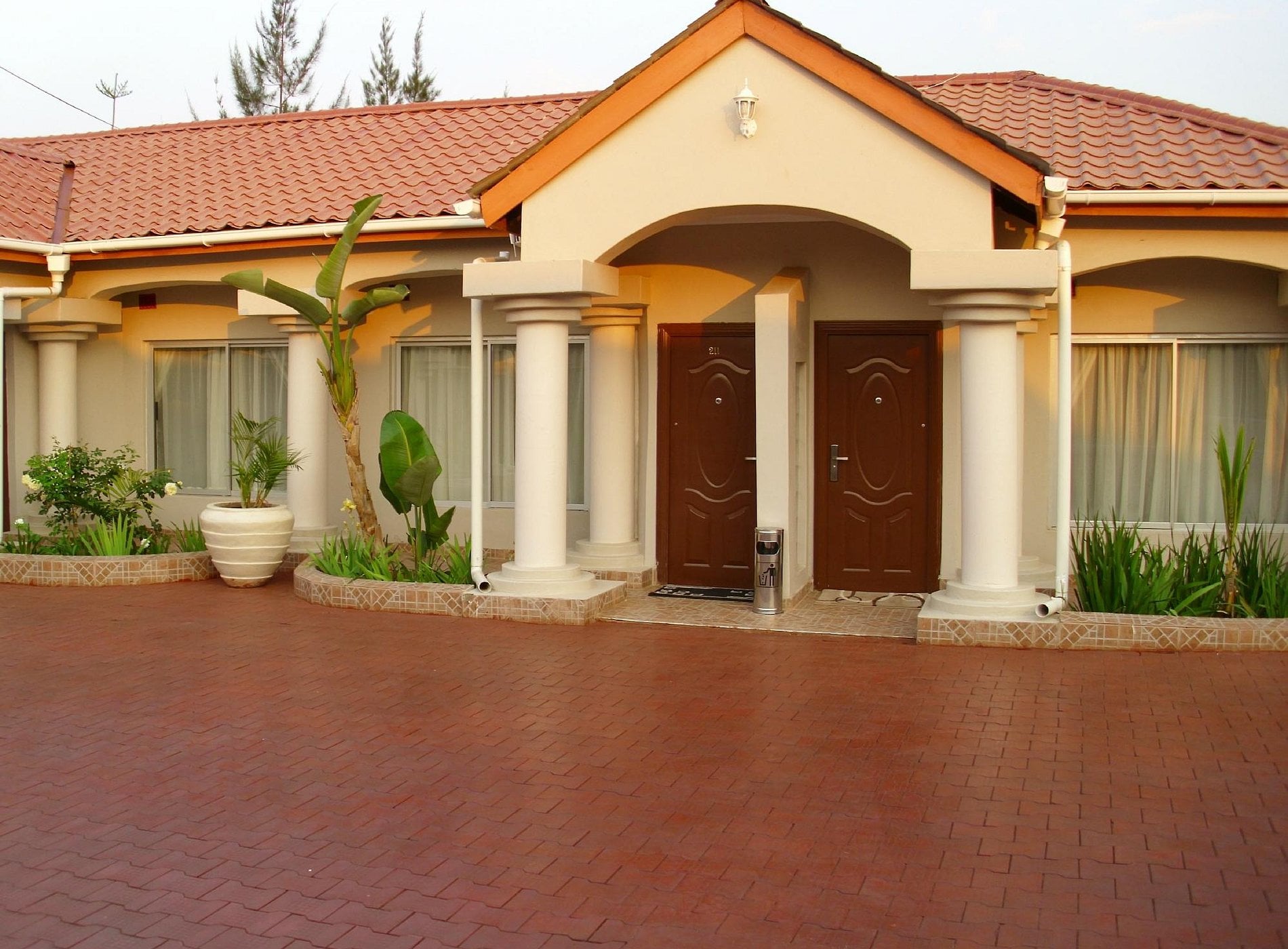Kakwele Lodge Lusaka Hotels in Lusaka – GayOut Guide