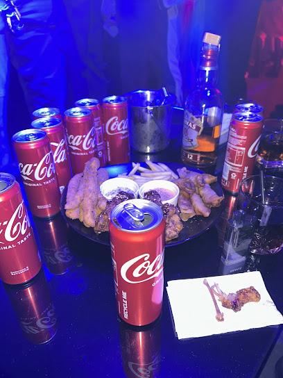 SYNQ Poblacion Bars & Clubs in Makati – GayOut Guide