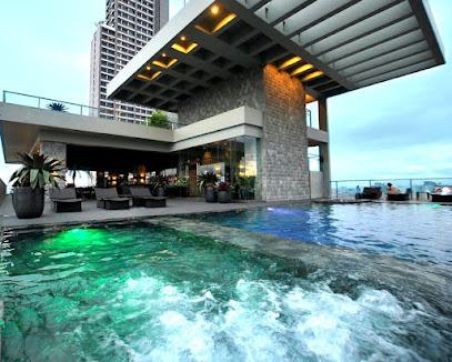 City Garden GRAND Hotel Makati Hotels in Makati – GayOut Guide
