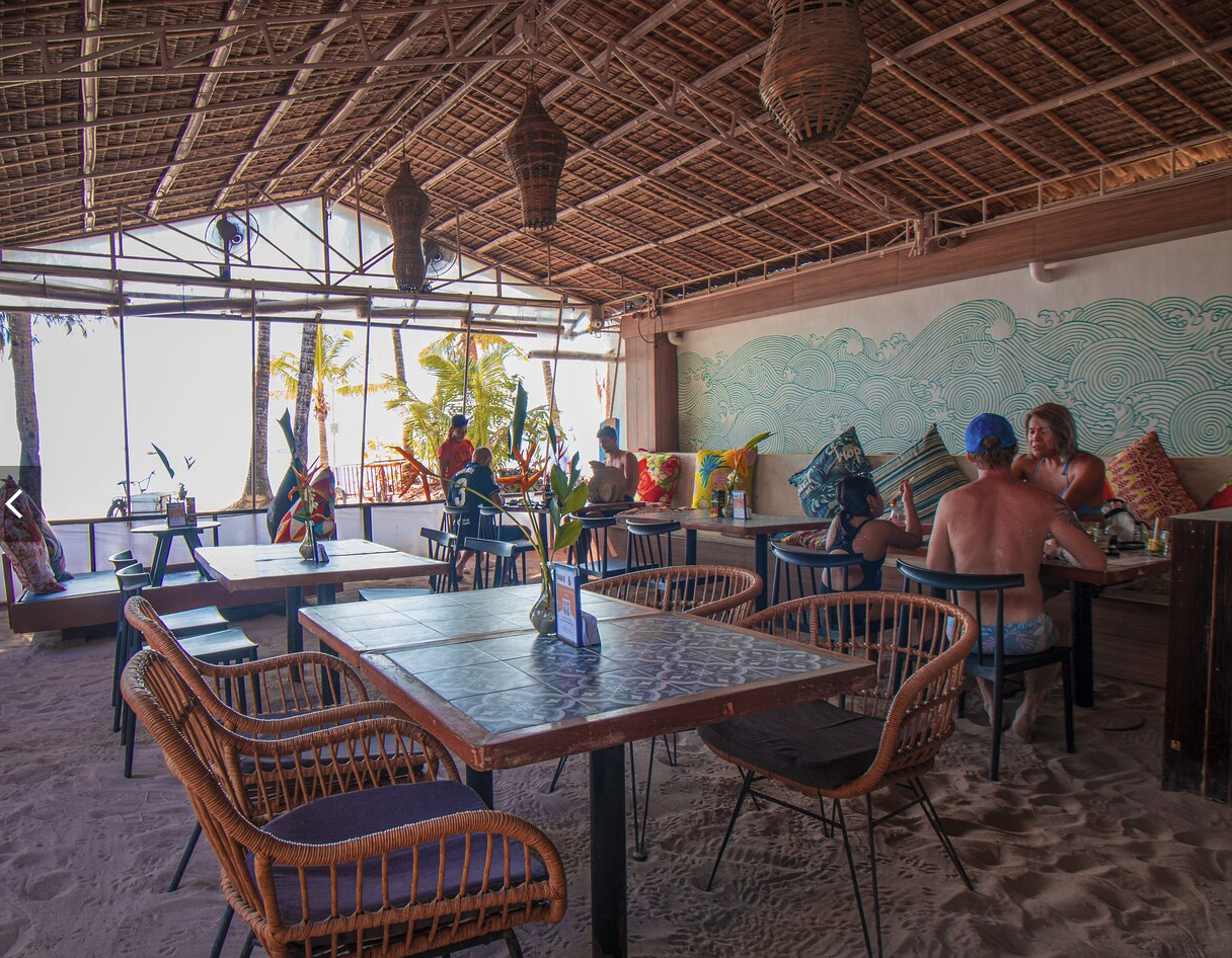 OM Boracay Bars & Clubs – GayOut Guide