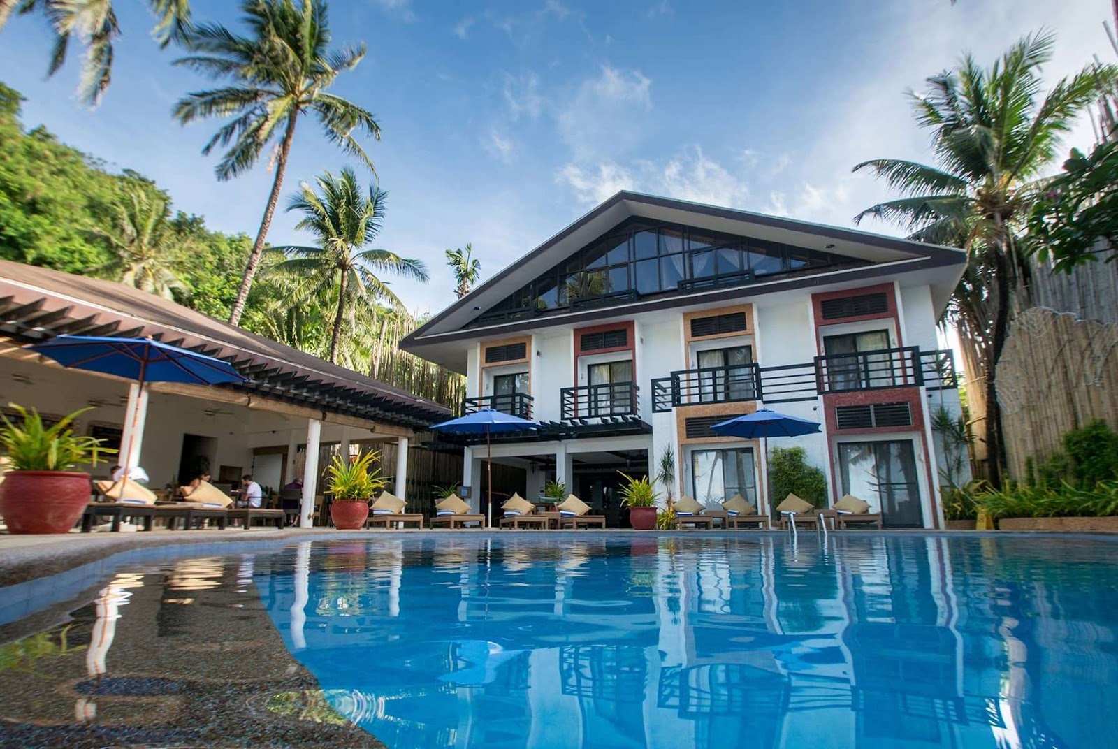 Microtel by Wyndham Boracay Hotels – GayOut Guide