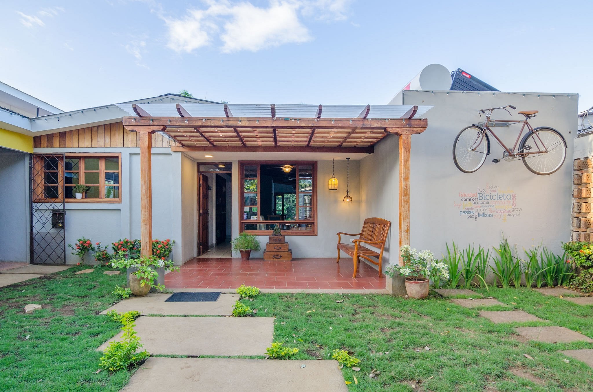 La Bicicleta Hostal Hotels in San José – GayOut Guide