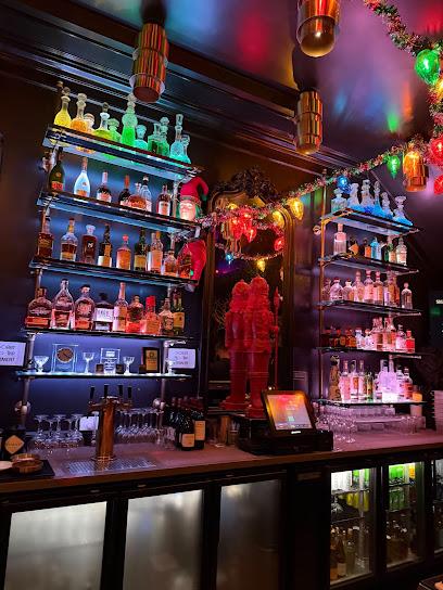 Town Bar & Lounge Bars & Clubs in Oakland – GayOut Guide