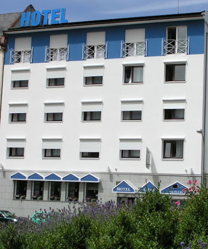 Hotel Karl am Marktplatz Hotels in Offenbach am Main – GayOut Guide